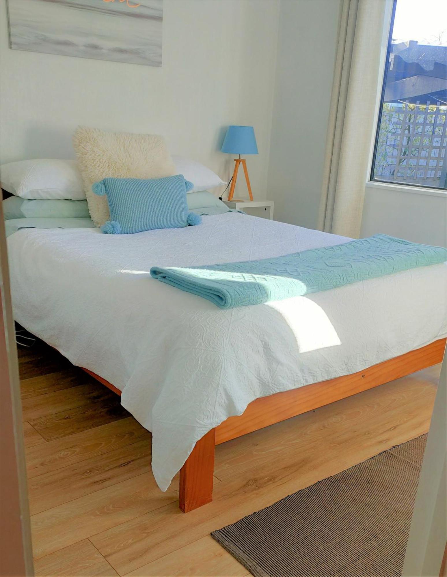 Tui Cottage Martinborough Extérieur photo